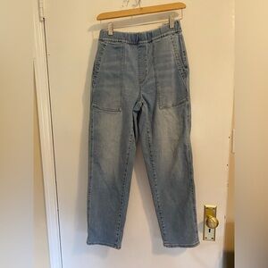 Madewell Pull-On Relaxed Jeans in Bellview Wash